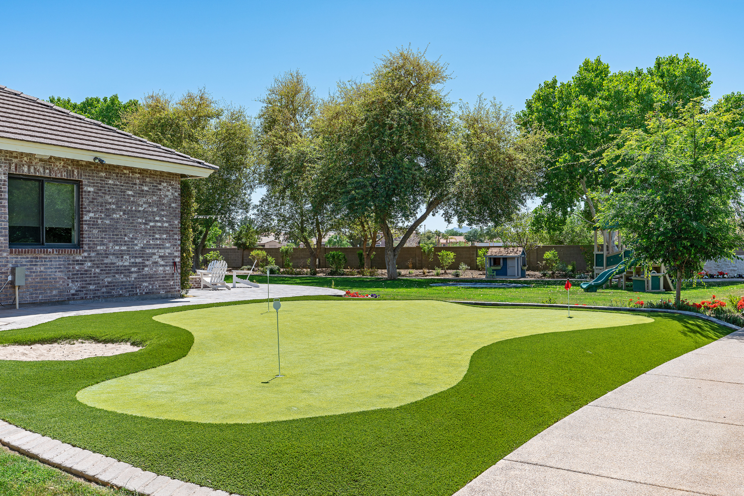 turf and putting green class for leading edge series